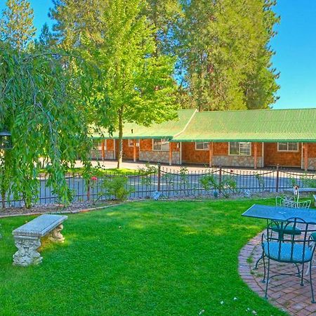 Strawberry Valley Inn Mount Shasta Extérieur photo