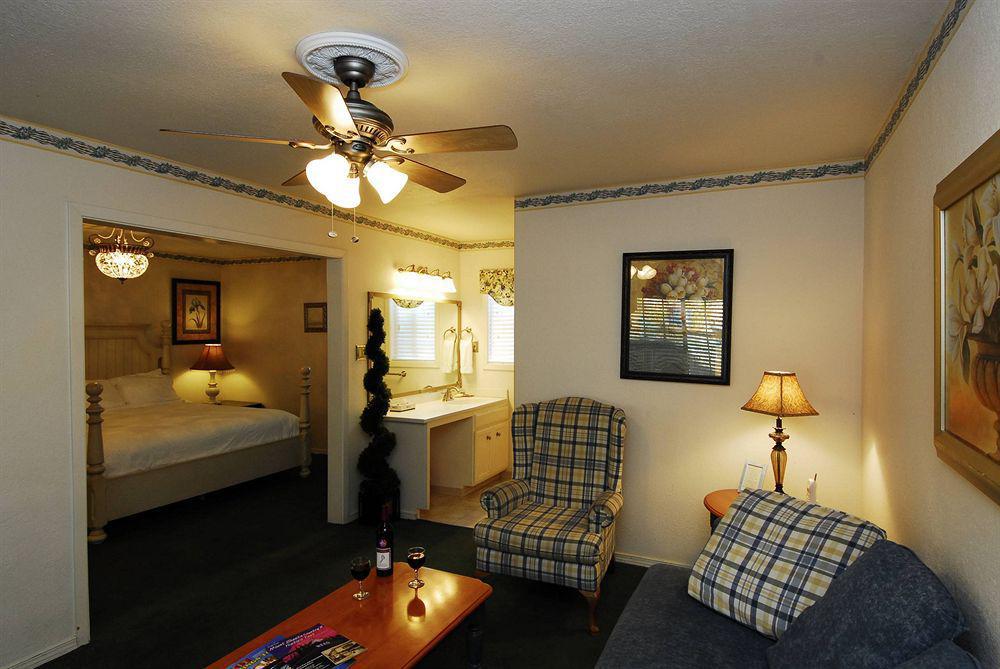 Strawberry Valley Inn Mount Shasta Extérieur photo